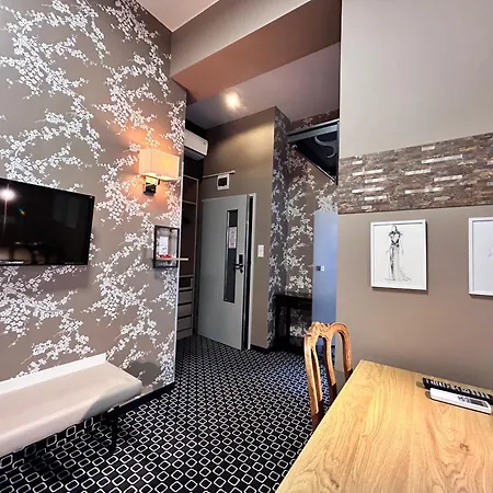 Cocorico Z Mini Sniadaniem (adults Only) *